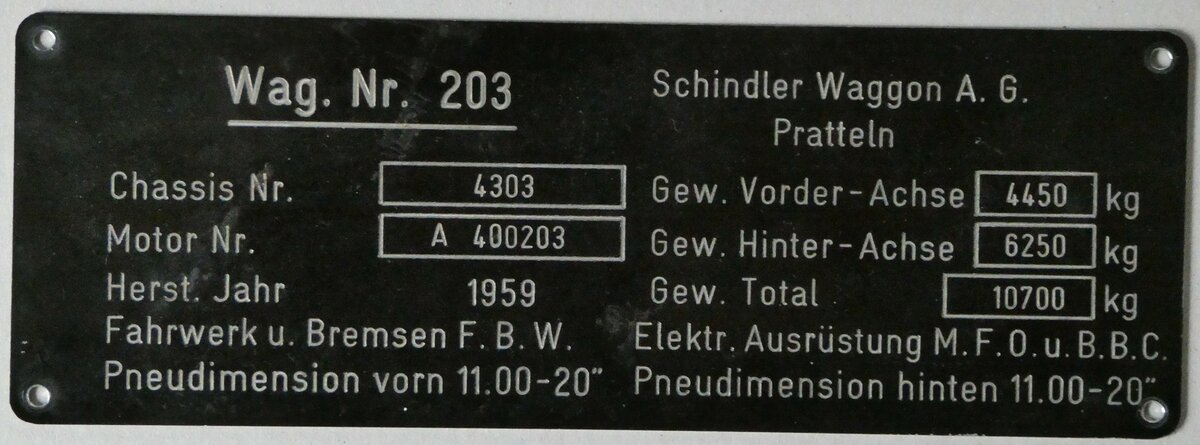 (257'187) - Typenschild - VBL Luzern Nr. 203 - am 19. November 2023 in Thun