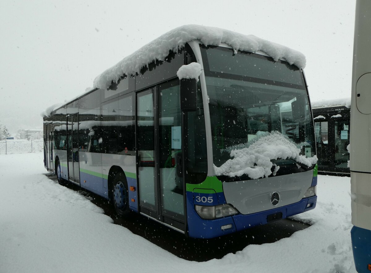 (257'371) - TPL Lugano - Nr. 305 - Mercedes am 2. Dezember 2023 in Winterthur, Daimler Buses