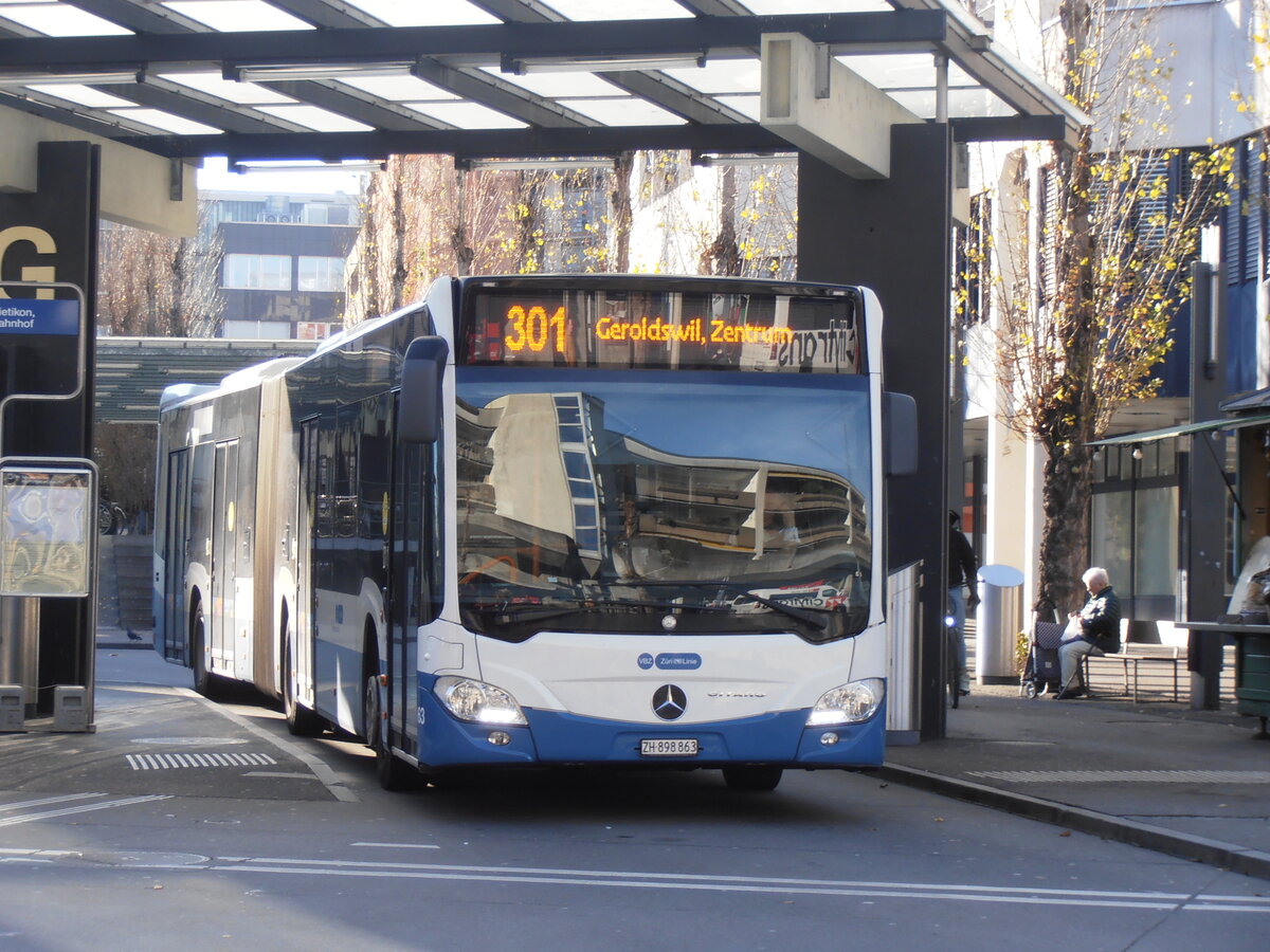 (257'735) - Limmat Bus, Dietikon - Nr. 63/ZH 898'863 - Mercedes am 19. Dezember 2023 beim Bahnhof Dietikon