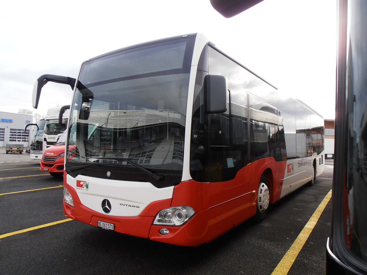(258'073) - CJ Tramelan - Nr. 128/BE 261'570 - Mercedes am 1. Januar 2024 in Kerzers, Interbus 