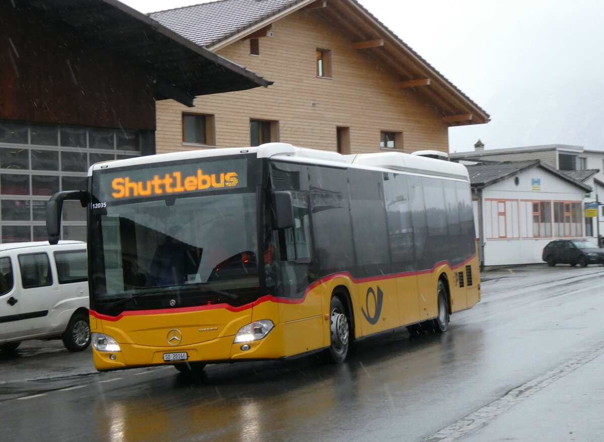 (258'467) - Steiner, Messen - SO 20'146/PID 12'035 - Mercedes am 6. Januar 2024 beim Bahnhof Frutigen