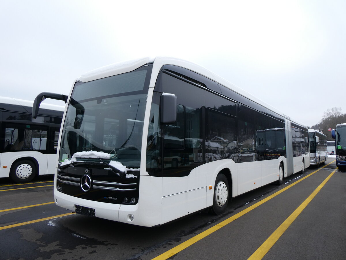 (258'703) - Knecht, Windisch - (143'956) - eMercedes am 13. Januar 2024 in Winterthur, Daimler Buses