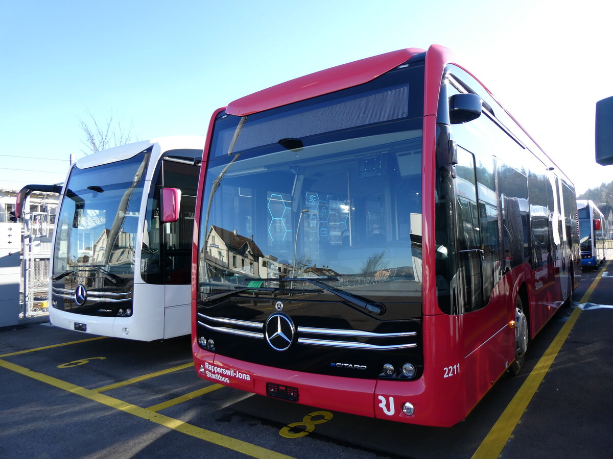 (259'080) - VZO Grningen - Nr. 2211 - eMercedes am 3. Februar 2024 in Winterthur, Daimler Buses
