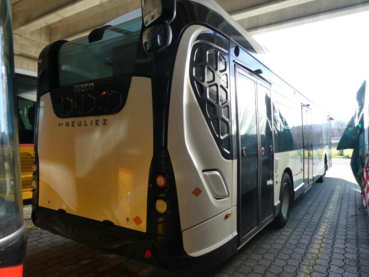 (259'109) - Interbus, Kerzers - eHeuliez-Iveco am 3. Februar 2024 in Kerzers, Murtenstrasse