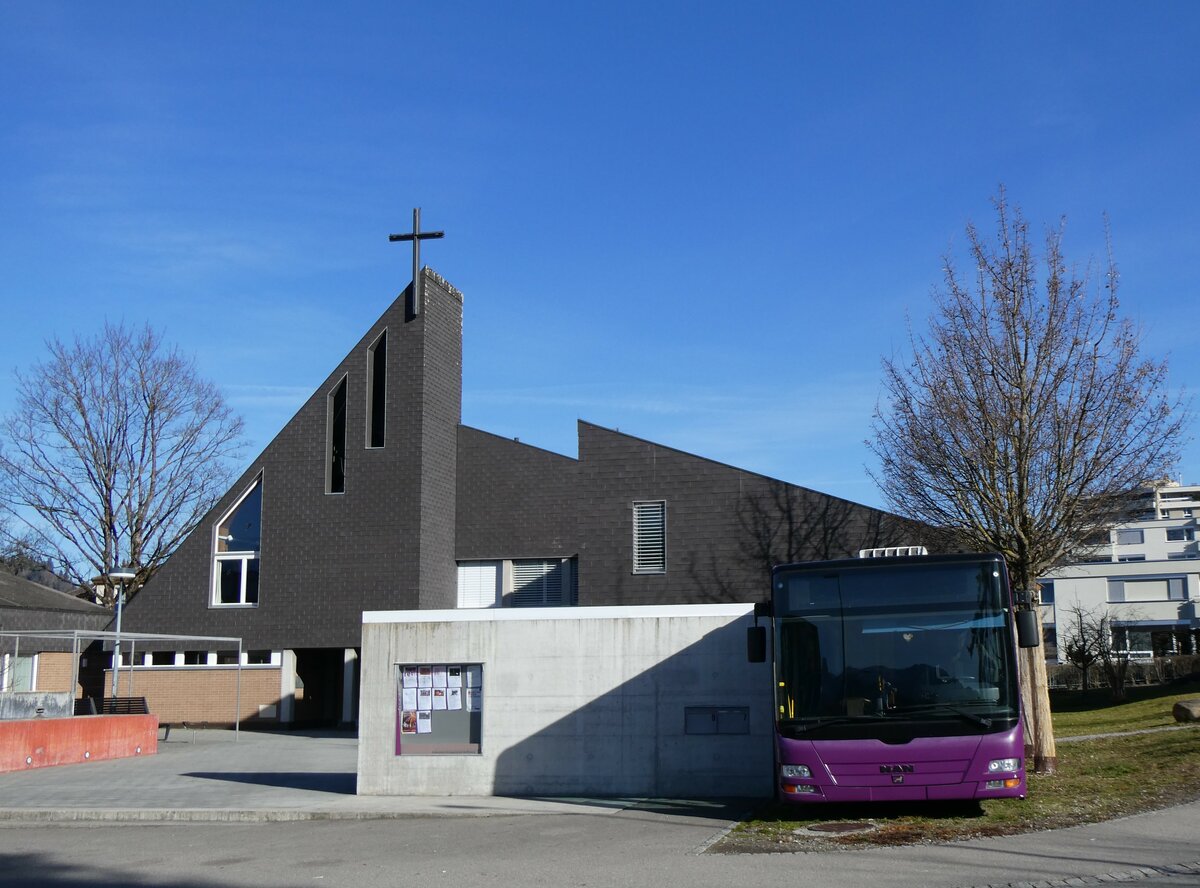 (259'139) - Kirchgemeinde, Steffisburg - MAN (ex STI Thun Nr. 123) am 5. Februar 2024 in Steffisburg, Kirche Glockental