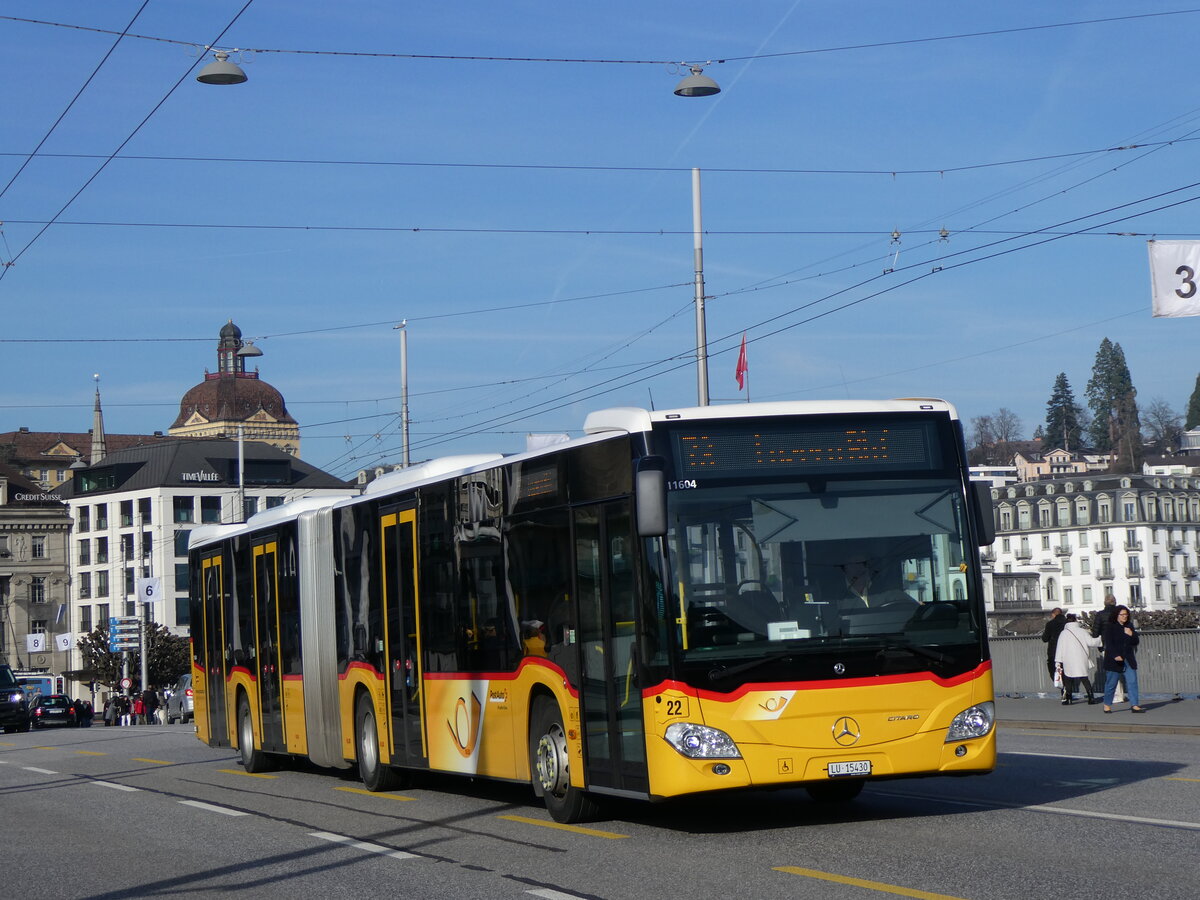 (259'180) - Bucheli, Kriens - Nr. 22/LU 15'430/PID 11'604 - Mercedes am 6. Februar 2024 in Luzern, Bahnhofbrcke