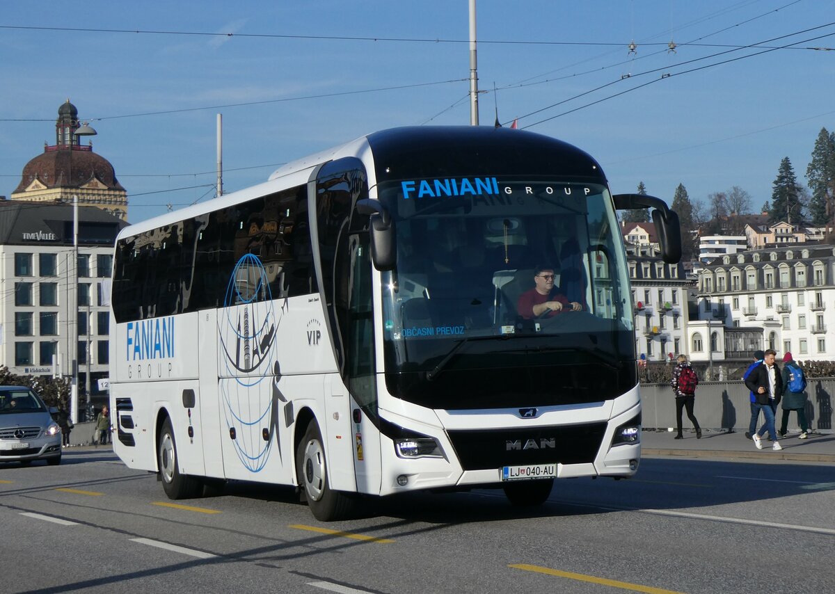 (259'197) - Aus Slowenien: Faniani, Ljubljana - LJ 040-AU - MAN am 6. Februar 2024 in Luzern, Bahnhofbrcke
