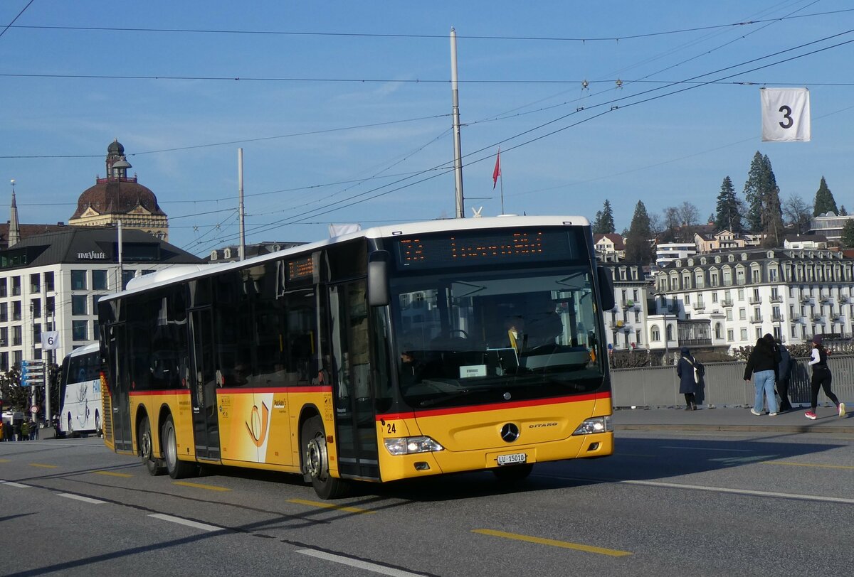 (259'199) - Bucheli, Kriens - Nr. 24/LU 15'010/PID 5436 - Mercedes am 6. Februar 2024 in Luzern, Bahnhofbrcke