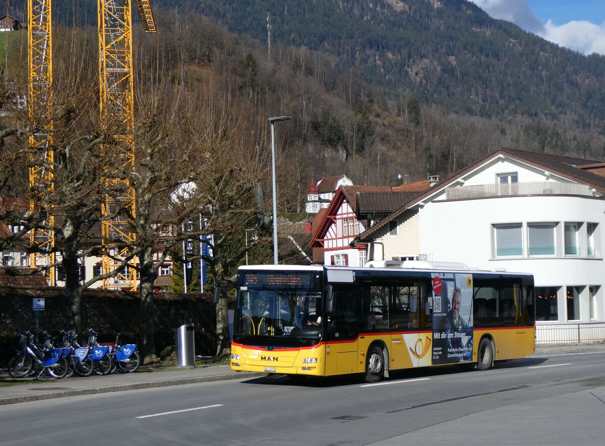 (259'280) - PostAuto Zentralschweiz - Nr. 501/OW 10'001/PID 10'265 - MAN (ex Nr. 9; ex Dillier, Sarnen Nr. 9) am 13. Februar 2024 beim Bahnhof Sarnen