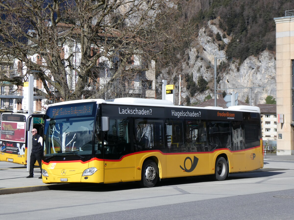 (259'484) - PostAuto Bern - BE 534'630/PID 11'217 - Mercedes am 20. Februar 2024 beim Bahnhof Interlaken West