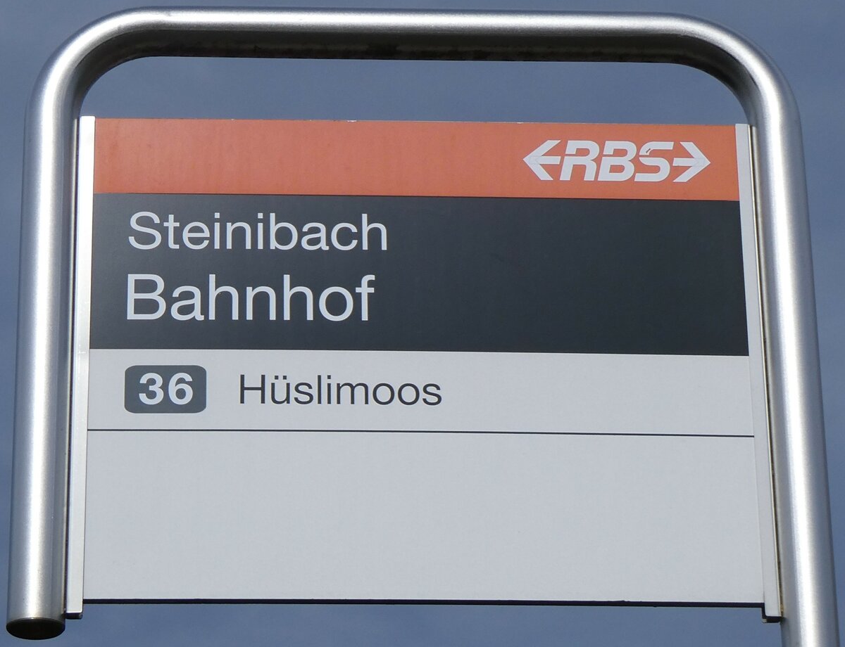 (259'981) - RBS-Haltestellenschild - Zollikofen, Steinibach Bahnhof - am 3. Mrz 2024