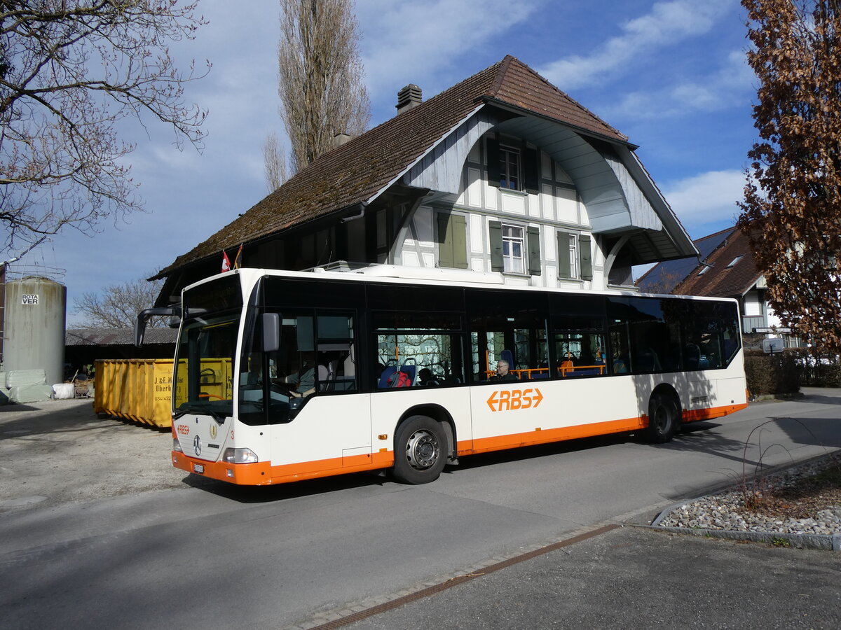 (260'019) - RBS Worblaufen - Nr. 3/BE 767'003 - Mercedes am 3. Mrz 2024 in Mattstetten, Briswilstrasse