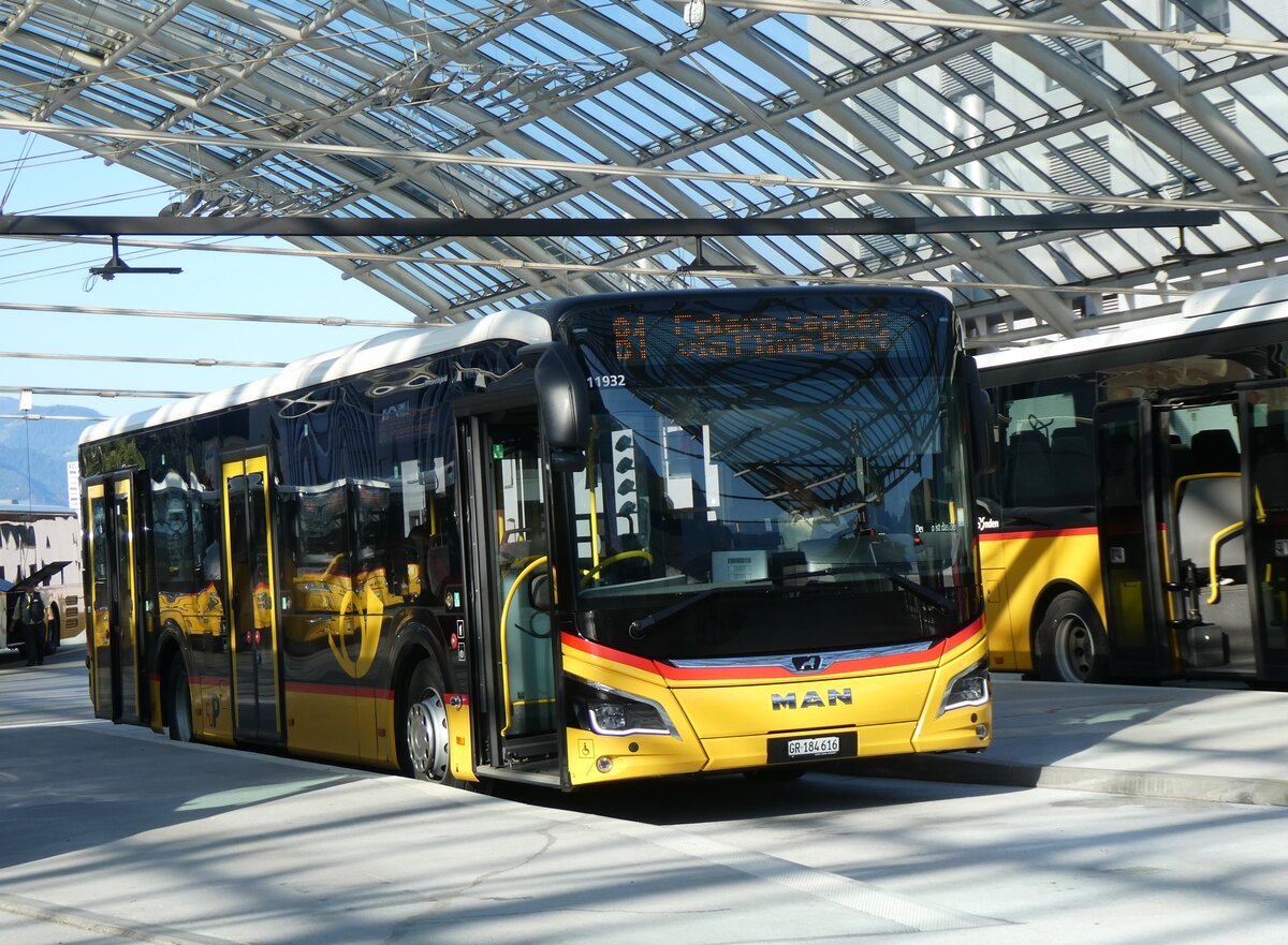 (266'207) - PostAuto Graubnden - GR 184'616/PID 11'932 - MAN am 27. August 2024 in Chur, Postautostation