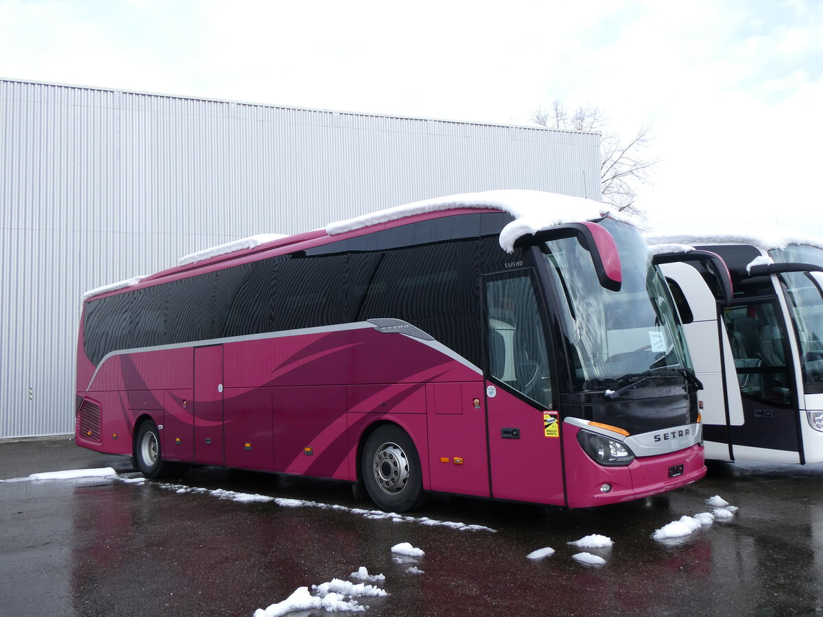 (269'334) - Rattin, Neuhausen - Setra am 23. November 2024 in Winterthur, Daimler Buses