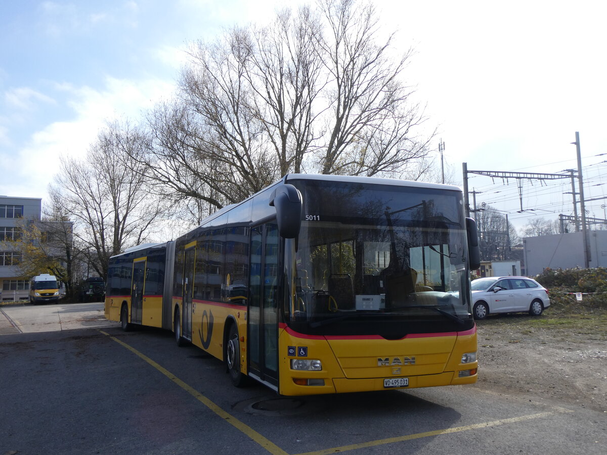 (269'502) - CarPostal Ouest - VD 495'031/PID 5011 - MAN am 30. November 2024 in Yverdon, Garage