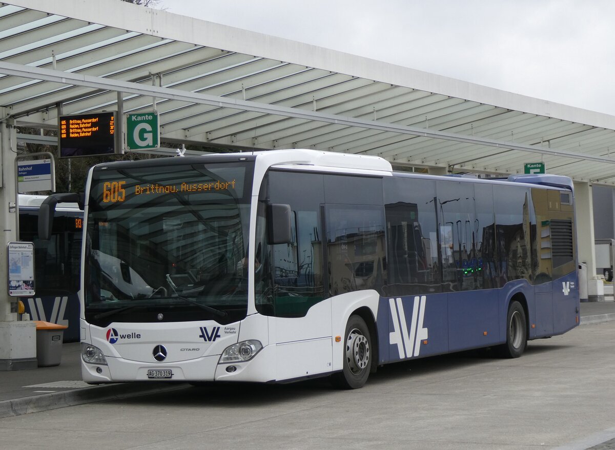 (269'736) - Limmat Bus, Dietikon - AG 370'319 - Mercedes am 10. Dezember 2024 beim Bahnhof Zofingen