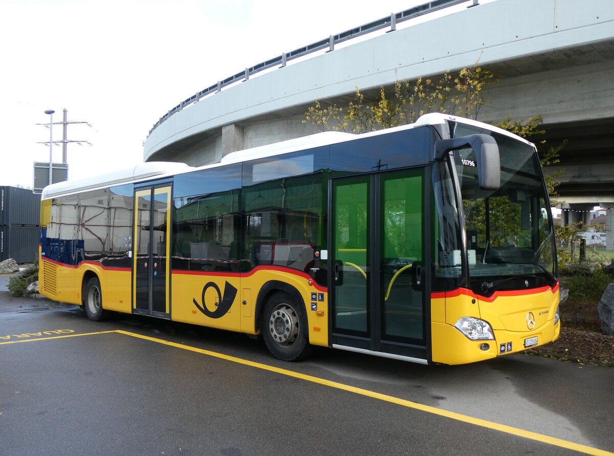 (269'853) - CarPostal Ouest - VD 205'684/PID 10'796 - Mercedes am 15. Dezember 2024 in Kerzers, Interbus