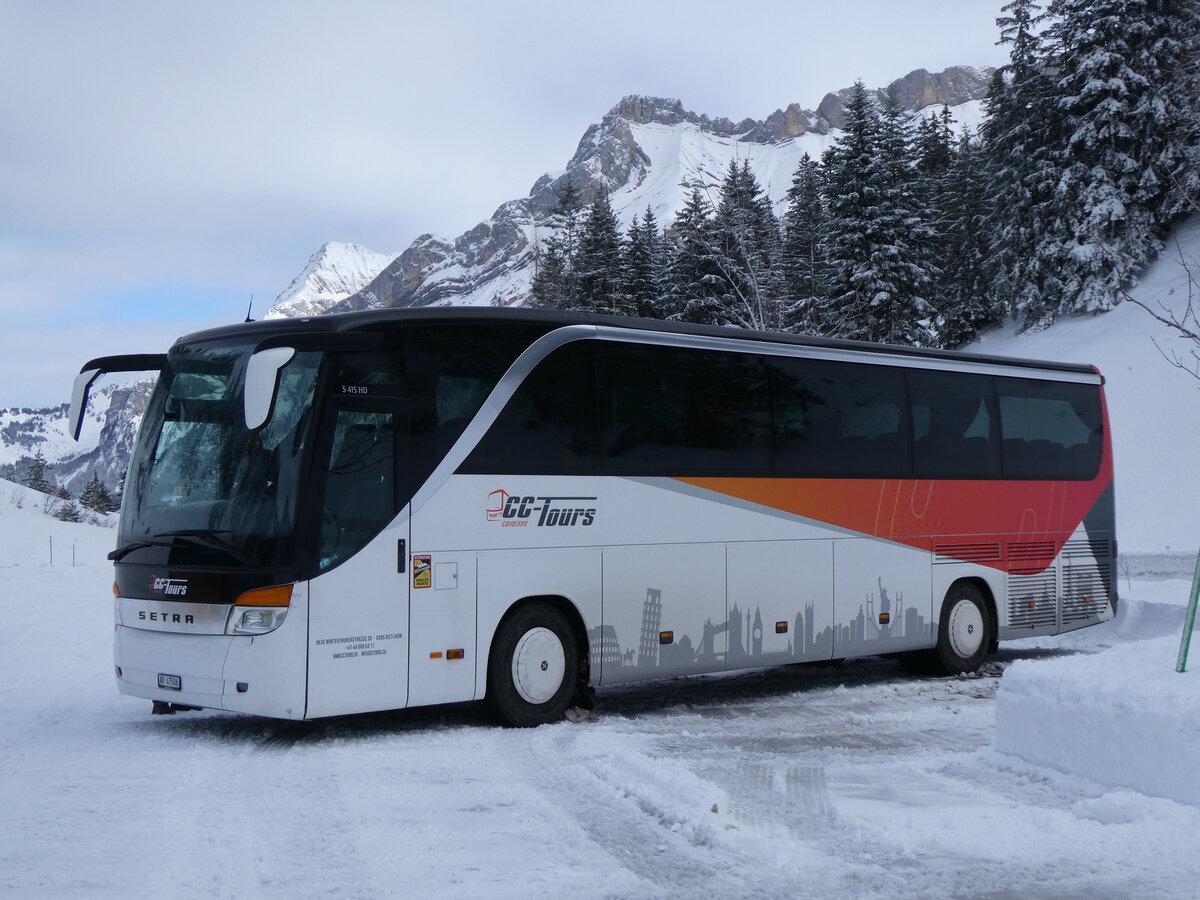 (270'070) - CC-Tours, Dietlikon - AR 47'506 - Setra am 21. Dezember 2024 in Col du Pillon, Glacier 3000 