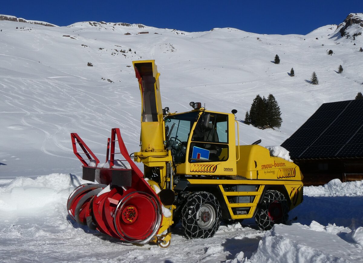 (270'345) - GrindelwaldBus, Grindelwald - BE 508 - Boschung Schneeschleuder am 29. Dezember 2024 auf der Bussalp