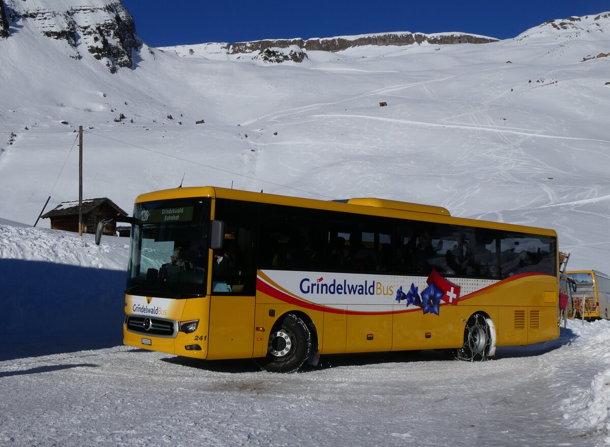 (270'356) - GrindelwaldBus, Grindelwald - Nr. 241/BE 103'241 - Mercedes am 29. Dezember 2024 auf der Bussalp