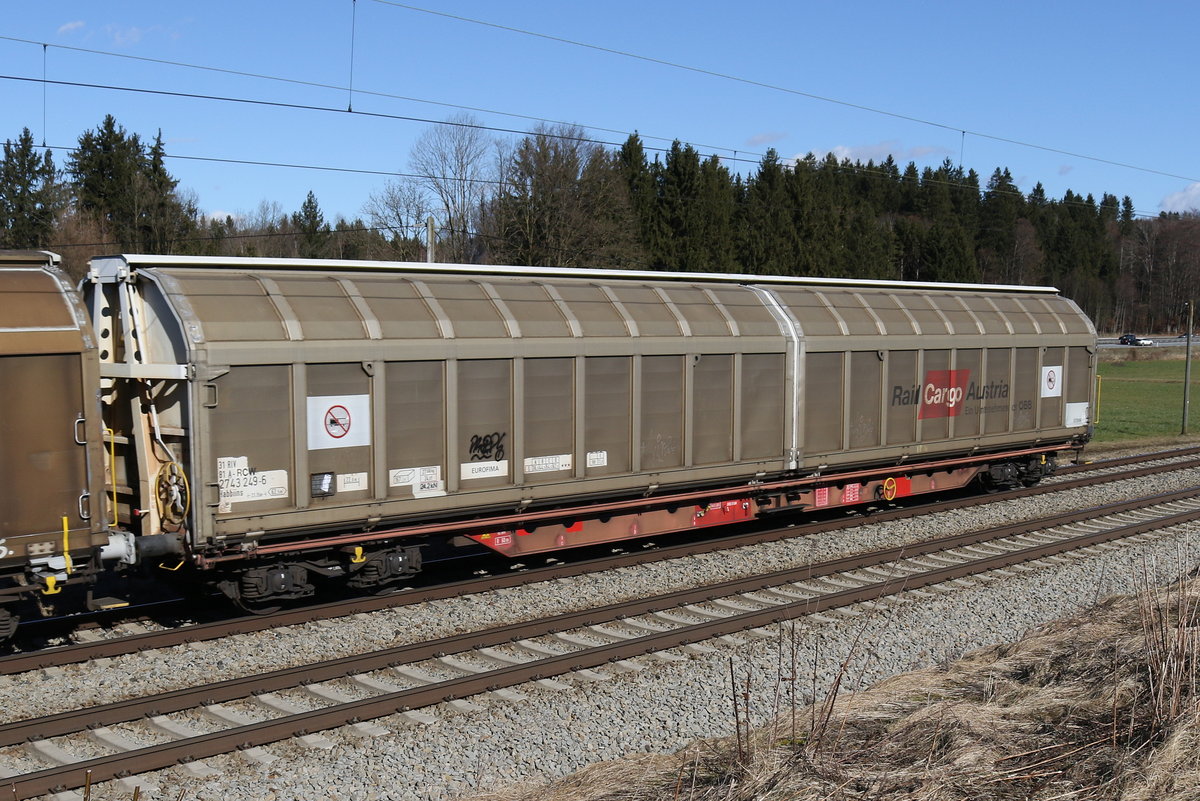 2743 249 (Habbiins) von  RCA  am 21. Februar 2020 bei Grabenst�tt.