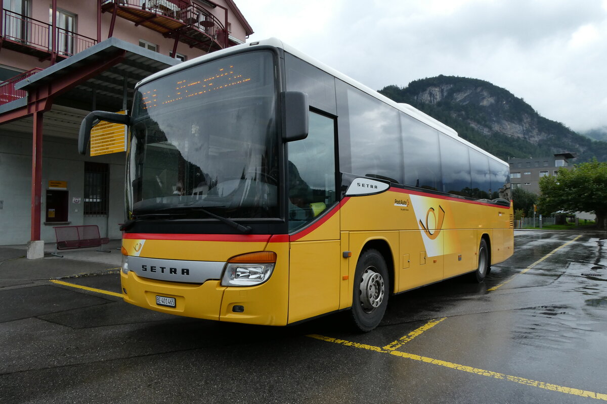 (280'293) - PostAuto Bern - BE 401'465/PID 4715 - Setra (ex AVG Meiringen Nr. 65) am 10. September 2025 in Meiringen, Postautostation