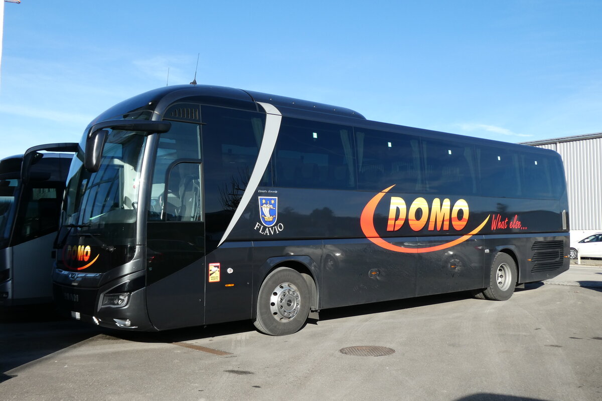 (283'094) - Domo, Glattbrugg - SG 500'656 - MAN am 12. Dezember 2025 in Uznach, Garage