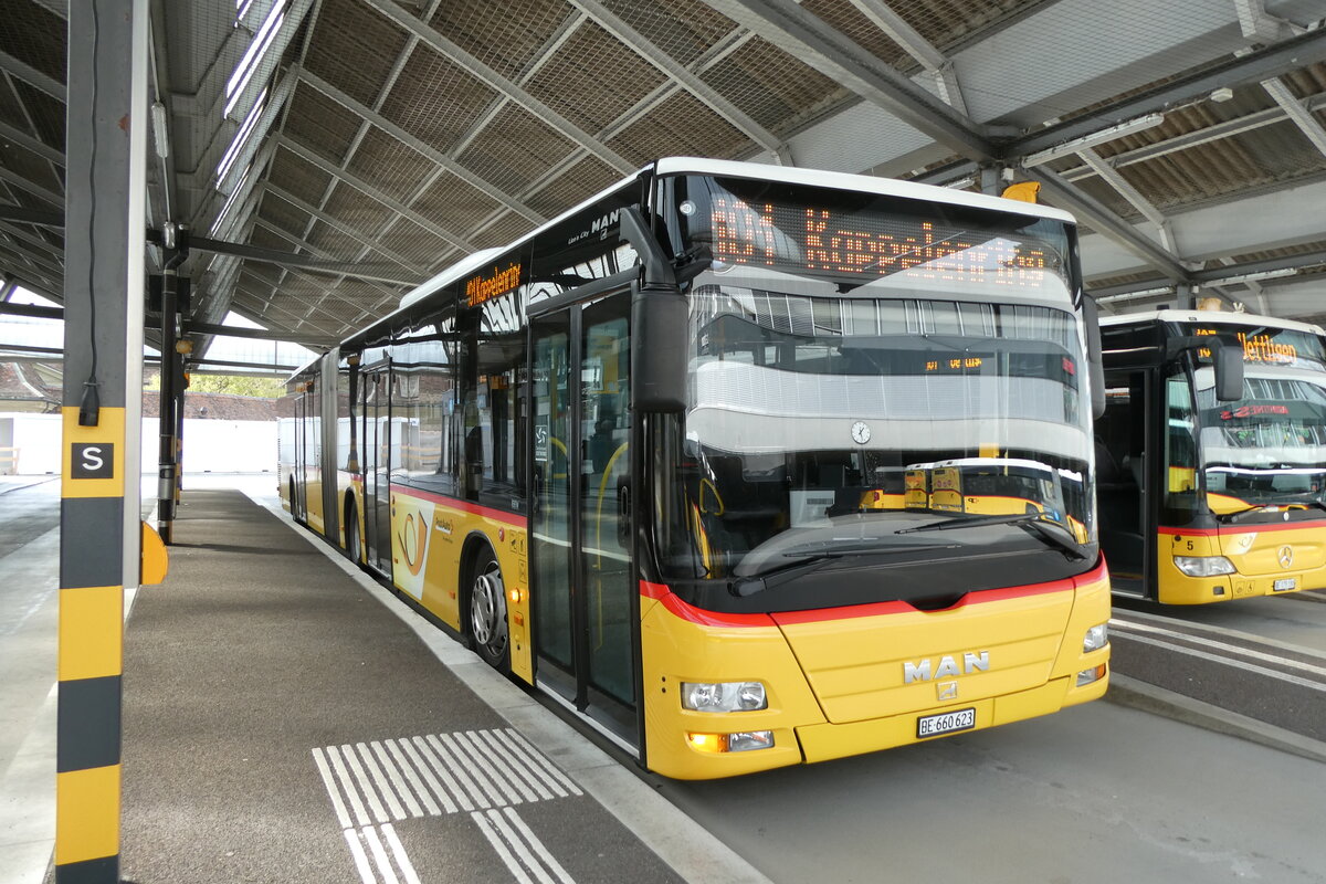 (286'049) - PostAuto Bern - BE 660'623/PID 4818 - MAN (ex PostAuto Ostschweiz TG 158'217; ex PostAuto Graub�nden; ex PostAuto Ostschweiz SZ 68'458; ex PostAuto Ostschweiz SZ 44'040; ex Kistler, Reichenburg) am 10. April 2026 in Bern, Postautostation