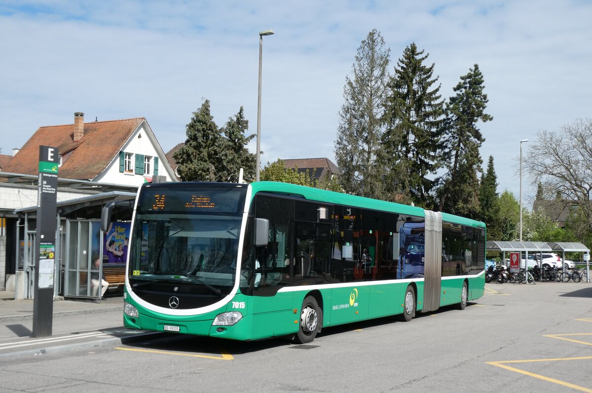 (286'204) - BVB Basel - Nr. 7015/BS 99'315 - Mercedes am 16. April 2026 in Bottmingen, Schloss