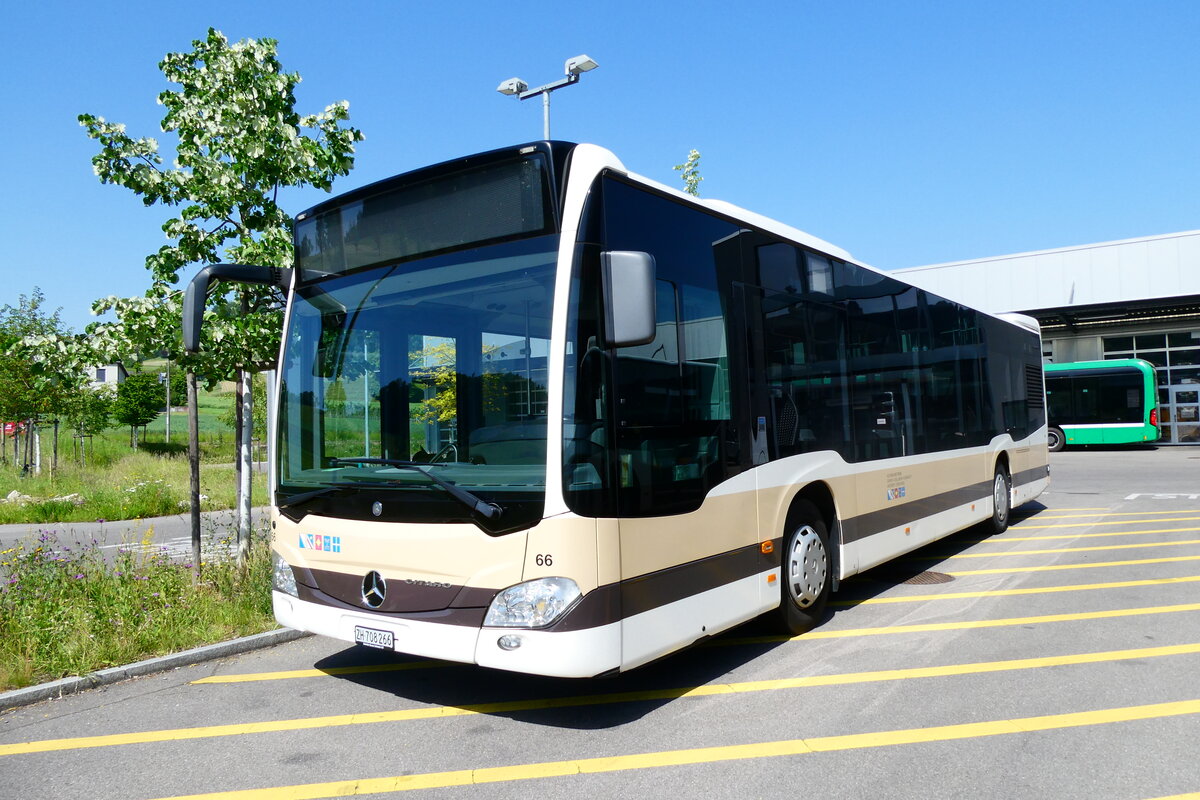 (287'298) - AZZK Zollikon - Nr. 66/ZH 708'266 - Mercedes am 25. Mai 2026 in Winterthur, Daimler Buses
