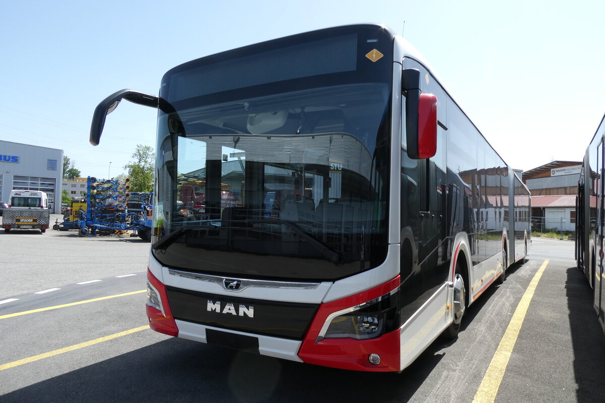 (287'325) - AAGS Schwyz - (18C-M303) - MAN am 25. Mai 2026 in Kerzers, Interbus
