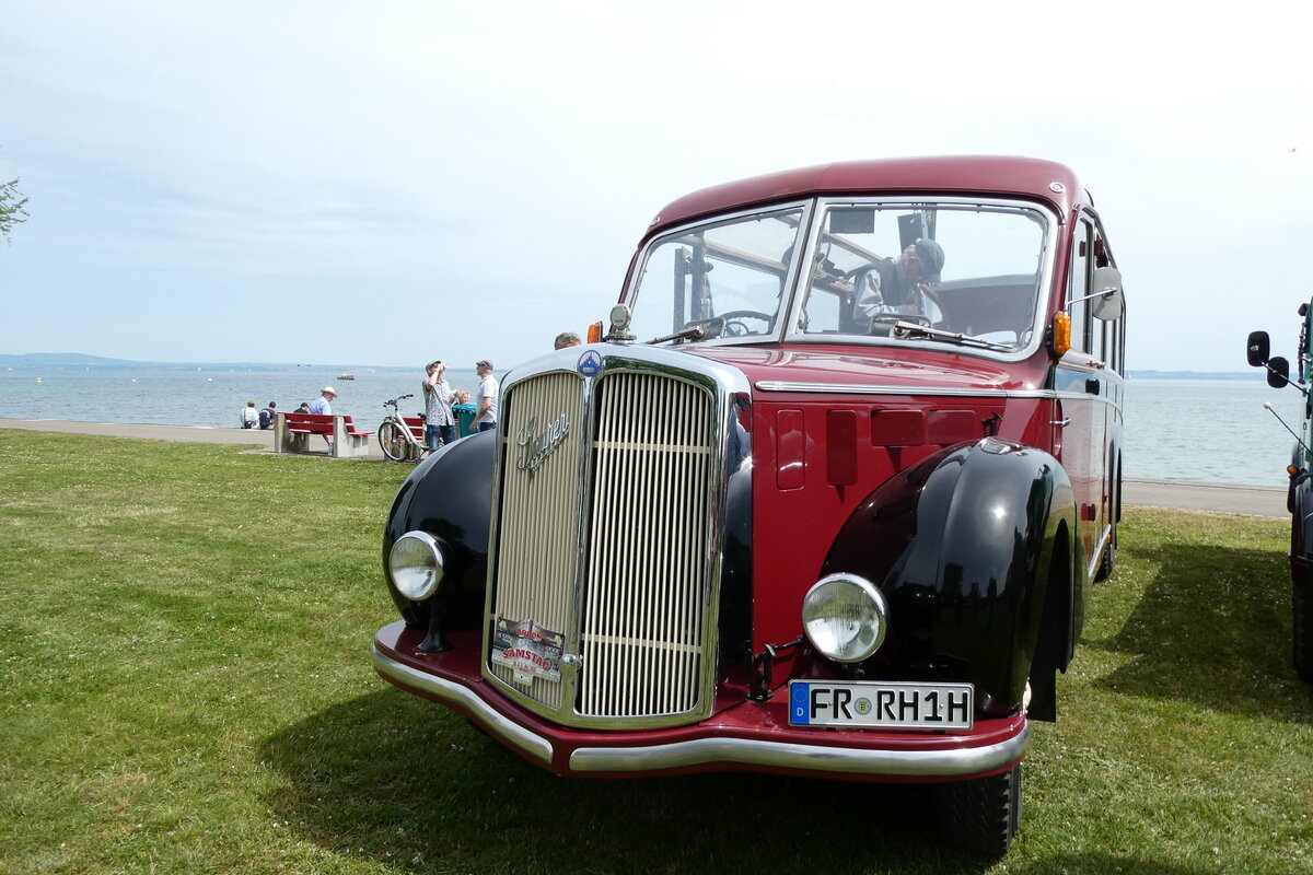 (287'434) - Aus Deutschland: Hummel, Kirchzarten - FR-RH 1H - Saurer/R&J (ex Eberhard, CH-Messen; ex Blaser, CH-Hasle-R�egsau; ex Feller, CH-Luterbach; ex AWL Littenheid/CH; ex TSG Blumenstein/CH Nr. 6) am 30. Mai 2026 in Arbon, Arbon Classics