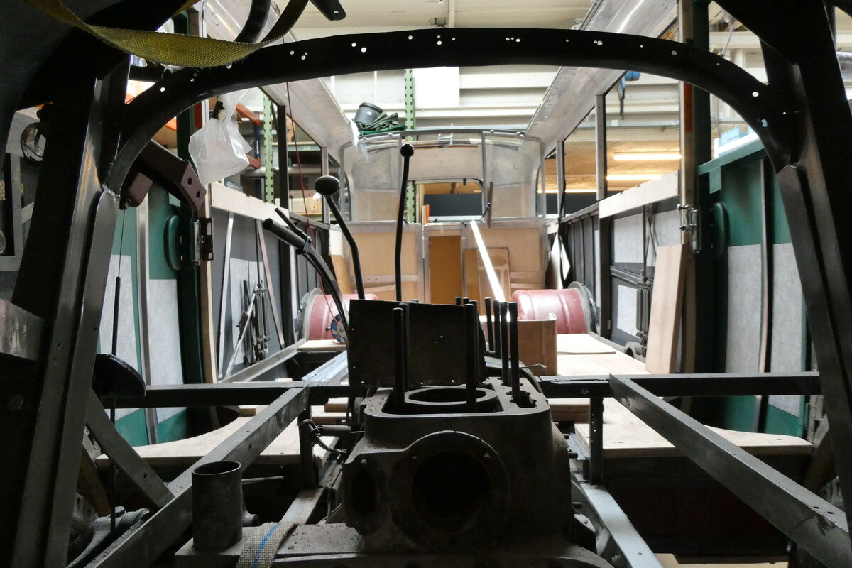 (287'457) - Oldtimer Club Saurer, Arbon - Saurer/R&Streun (ex Geiger, Adelboden Nr. 2) am 30. Mai 2026 in Arbon, Saurermuseum (Innenaufnahme)