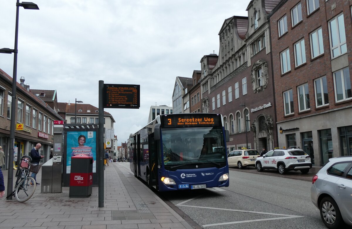 (287'676) - SWLM L�beck - Nr. 632/HL-SL 1632 - Mercedes am 7. Juni 2026 in L�beck, Kohlmarkt