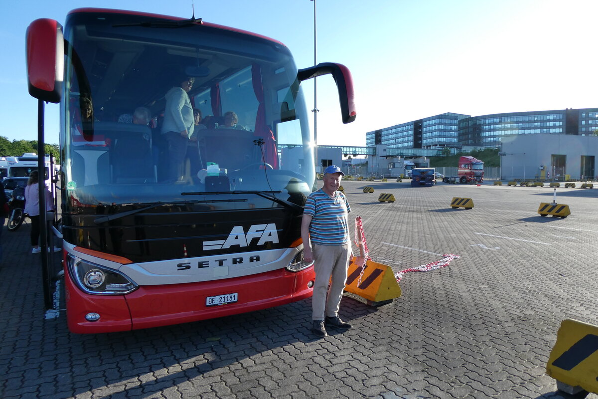 (287'693) - Aus der Schweiz: AFA Adelboden - Nr. 16/BE 21'181 - Setra am 7. Juni 2026 in Travem�nde, Hafen