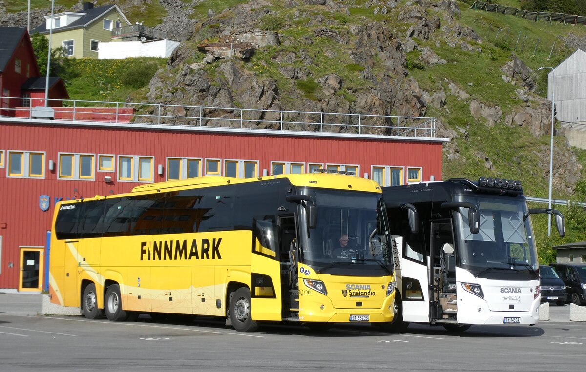 (288'150) - Snelandia Finnmark - Nr. 6106/ZT 58'295 - Scania/Higer am 12. Juni 2026 in Honningsvag, Hafen