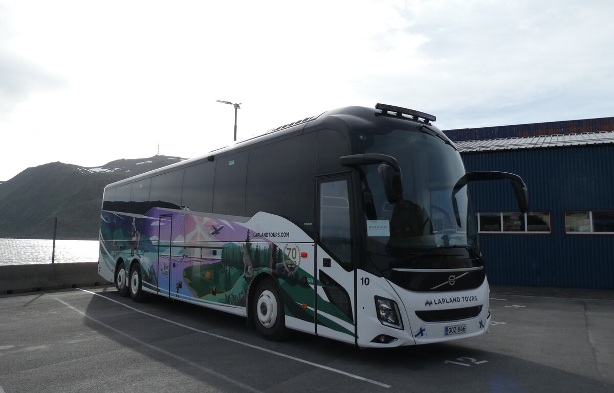 (288'179) - Aus Finnland: Lapland Tours, Rovaniemi - Nr. 10/GOZ-846 - Volvo am 12. Juni 2026 in Honningsvag, Hafen