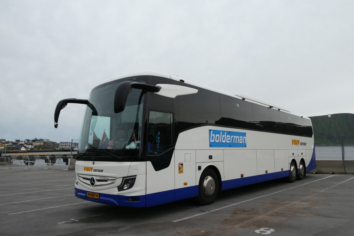 (288'182) - Aus Holland: Pouw Vervoer, Vianen - Nr. 74/94-BXT-4 - Mercedes am 12. Juni 2026 in Honningsvag, Hafen