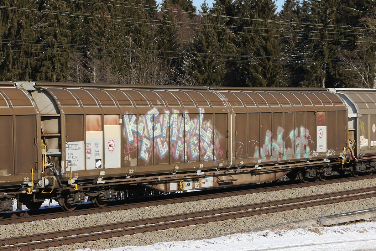 2882 071 (Habbiillns) am 13. Februar 2021 bei Grabenst�tt.