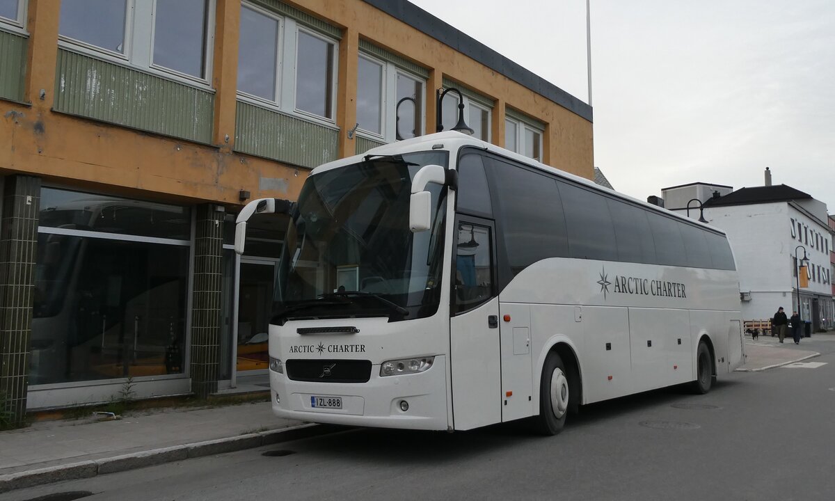 (288'492) - Aus Finnland: Arctic Charter, Sy�te - IZL-888 - Volvo am 14. Juni 2026 in Harstad