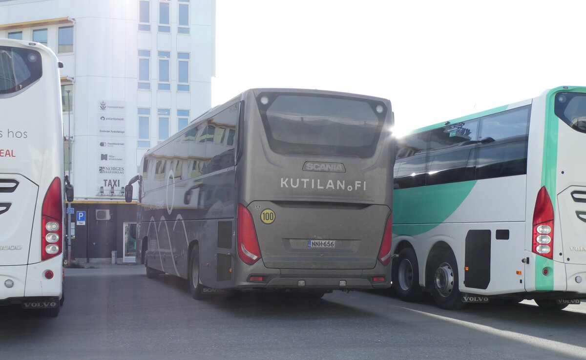 (288'733) - Aus Finnland: Kutilan, Rovaniemi - Nr. 16/NNH-656 - Scania am 16. Juni 2026 in Svolvaer, Hafen