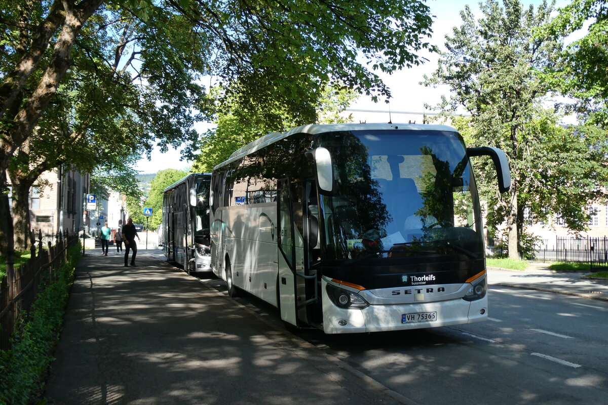 (288'960) - Thorleifs, Tiller - VH 75'365 - Setra am 19. Juni 2026 in Trondheim, Nidaros Kathedrale