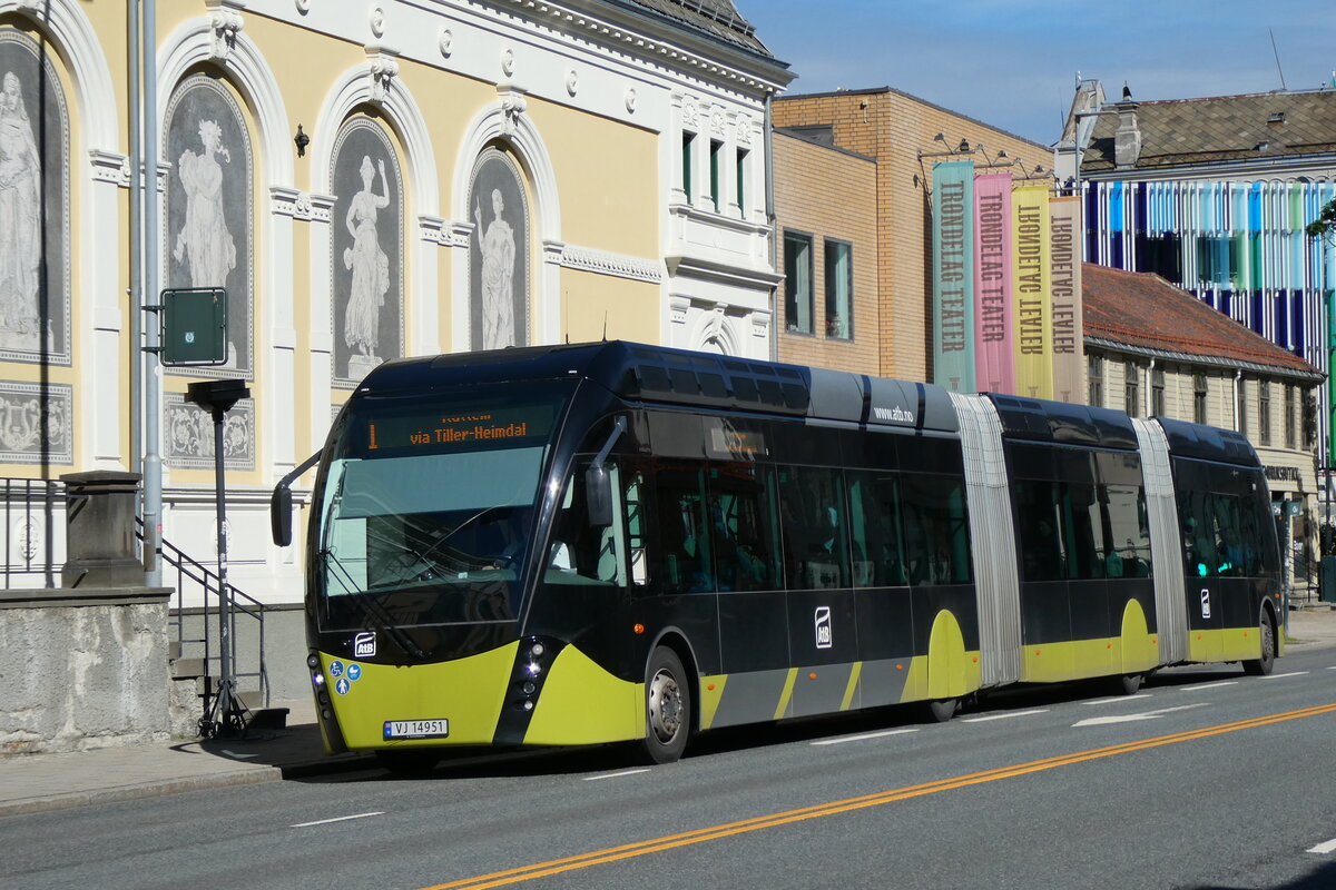 (288'987) - AtB Trondheim - VJ 14'951 - Van Hool am 19. Juni 2026 in Trondheim