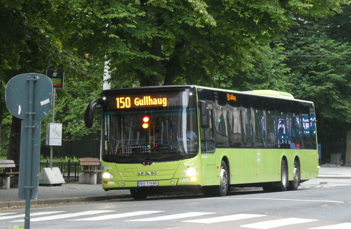 (289'061) - Ruter, Oslo - Nr. 2456/BU 17'680 - MAN am 20. Juni 2026 in Osli, Holbergs Plass