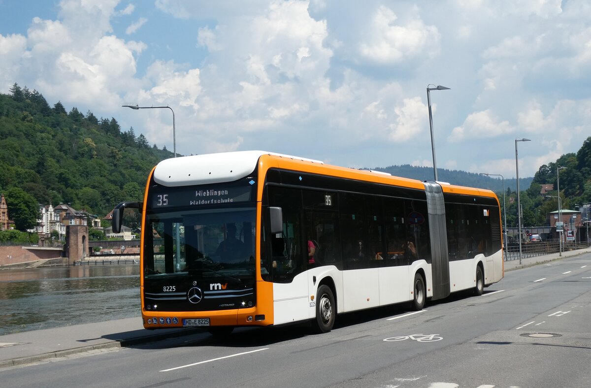 (289'223) - RNV Heidelberg - Nr. 8225/HD-E 8225 - eMercedes am 22. Juni 2026 in Heidelberg, Neckarm�nzplatz