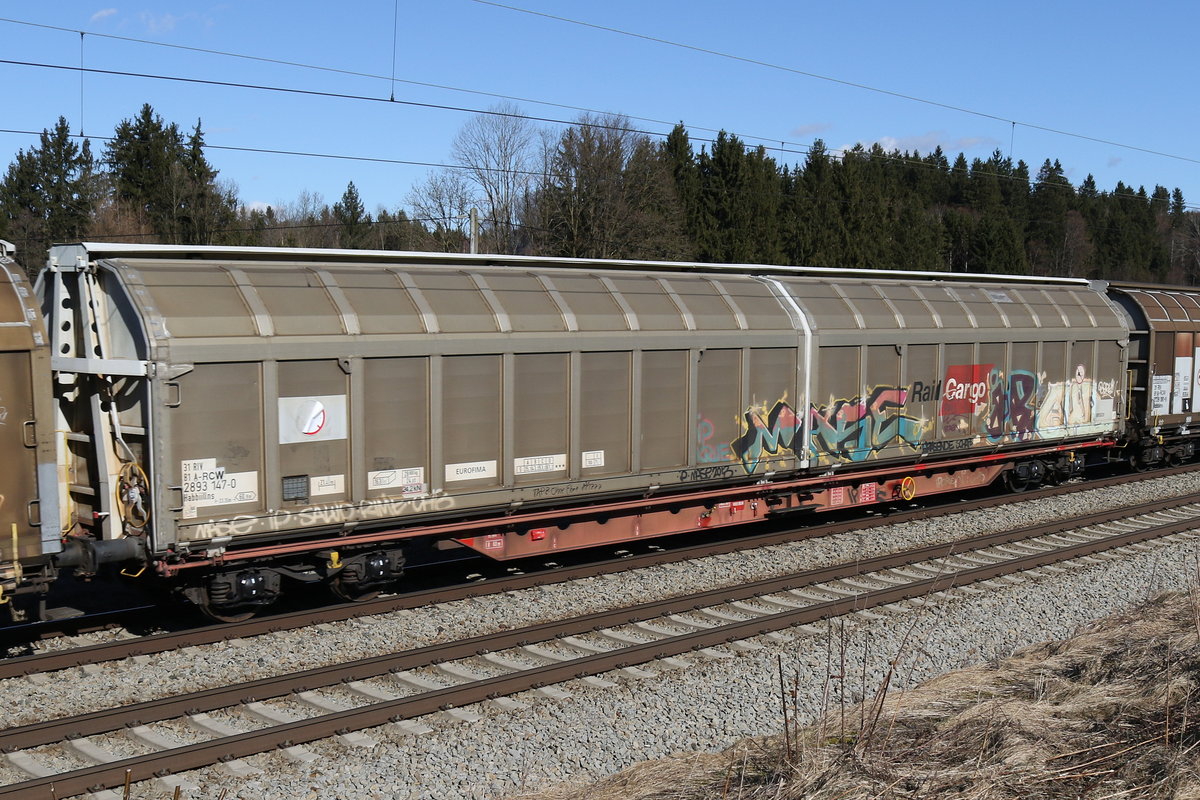 2893 147 (Habbiillns) von  Rail Cargo Austria  am 21. Februar 2020 bei Grabenst�tt.