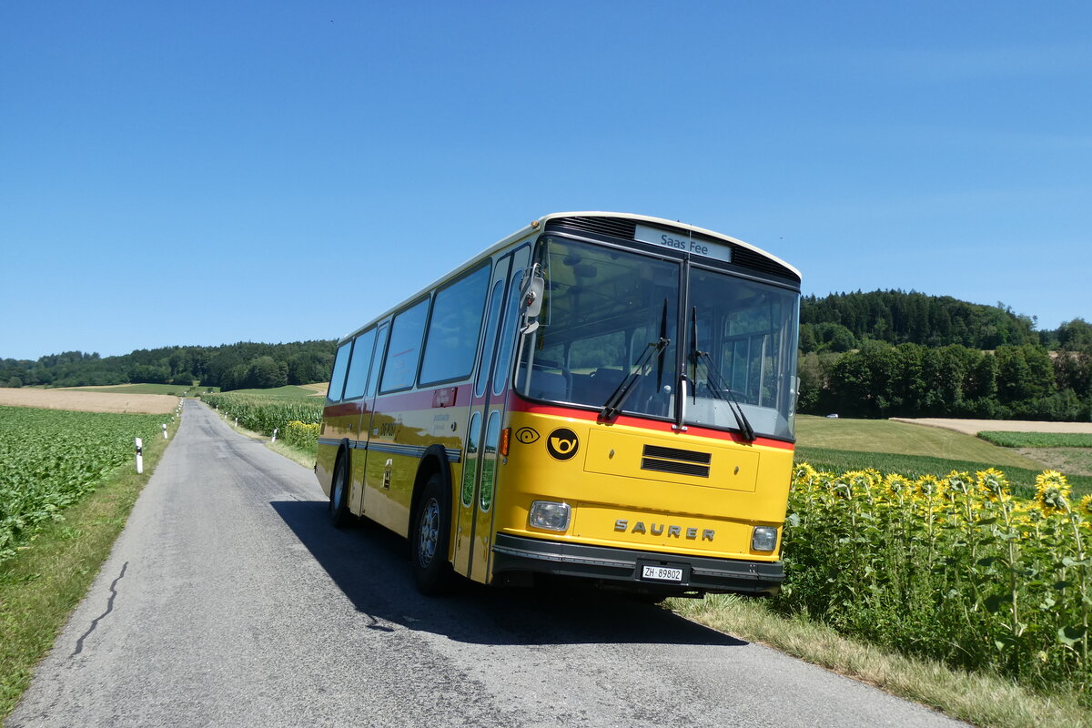 (289'378) - Rupp, Zumikon - ZH 89'802 - Saurer/T�scher (ex Eyer, Gamsen; ex P 24'401) am 4. Juli 2026 in Weisslingen, Theiligerstrasse
