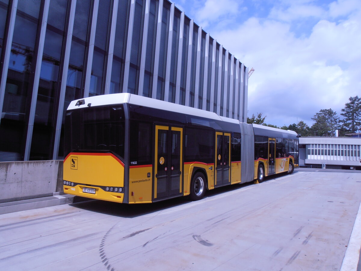 (290'021) - PostAuto Bern - Nr. 11'632/BE 408'909/PID 11'632 - Solaris am 1. August 2026 in Bern, Postautostation 