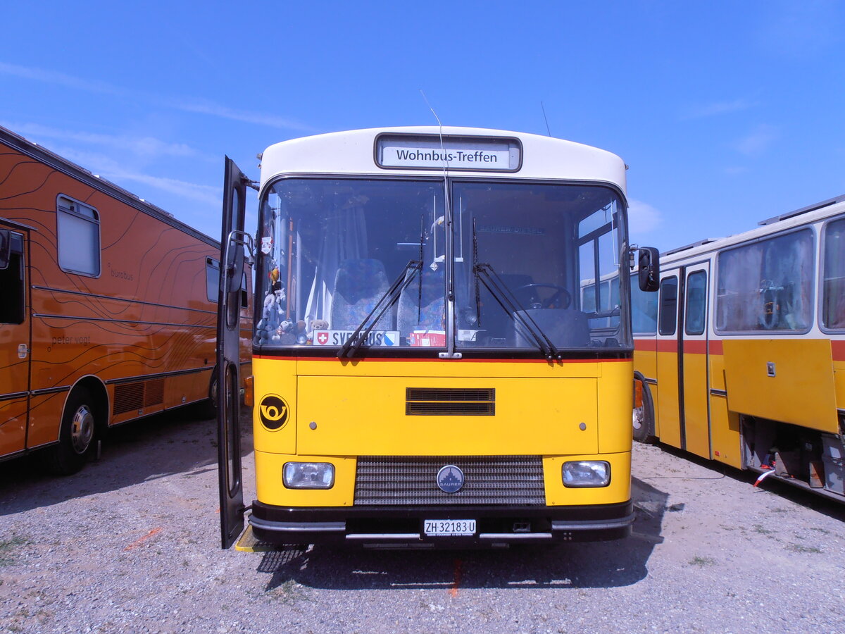 (290'321) - Tiemann, Hombrechtikon - Nr. 12/ZH 32'183 U - Saurer/R&J (ex Privat; ex Tschannen, Zofingen Nr. 12) am 15. August 2026 in Wettingen, Zirkuswiese