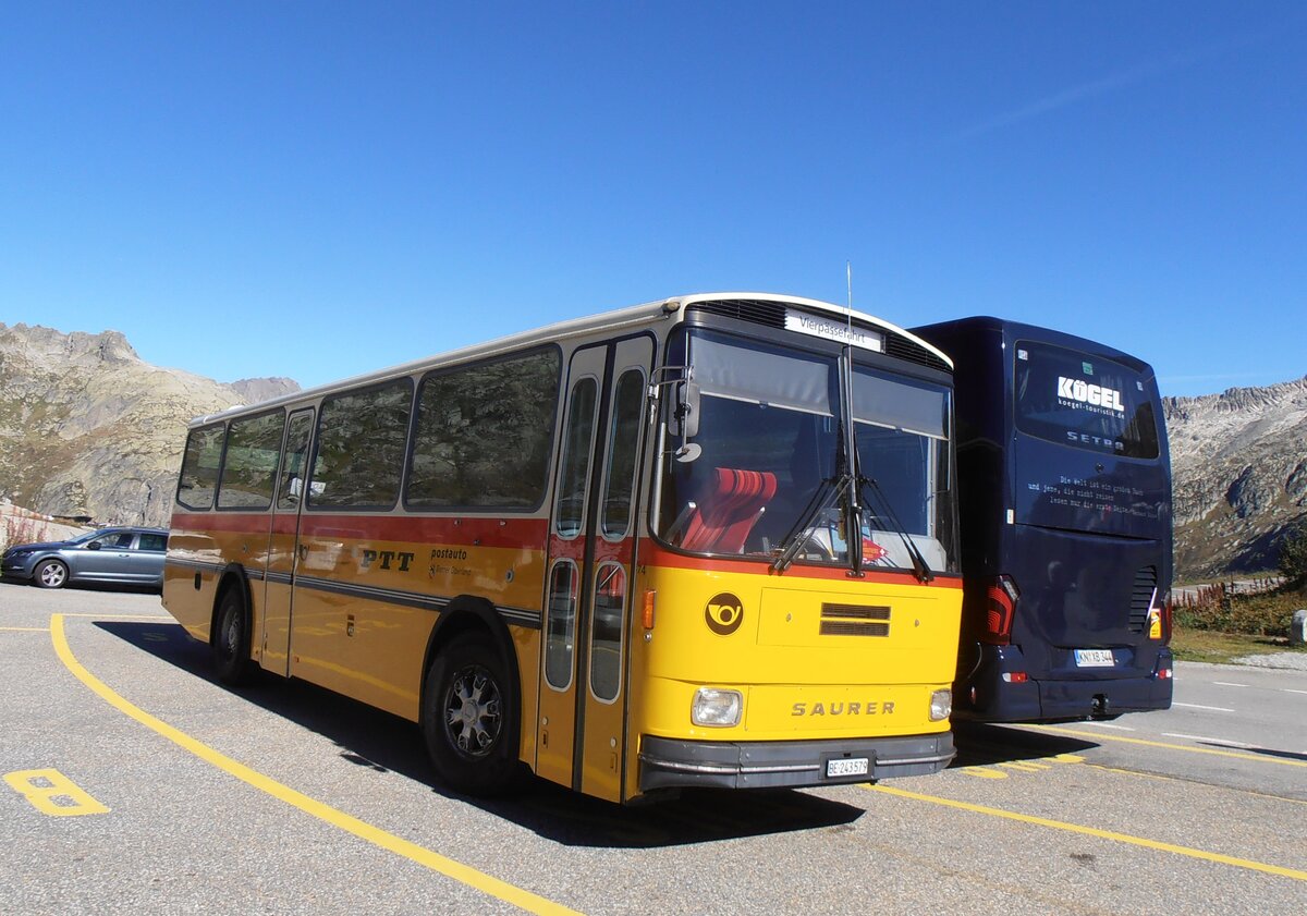 (290'701) - Krummenacher, Zillis - Nr. 74/BE 243'579 - Saurer/R&J (ex AVG Meiringen Nr. 74/PID 10'683; ex PostAuto Berner Oberland; ex P 24'357= am 6. September 2026 in Grimsel, Passh�he